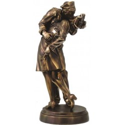 Sailor Kissing Nurse Iconic Image Statue