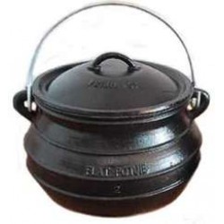 Potjie Cast Iron Flat Pot - 2 Quart Size 1/2